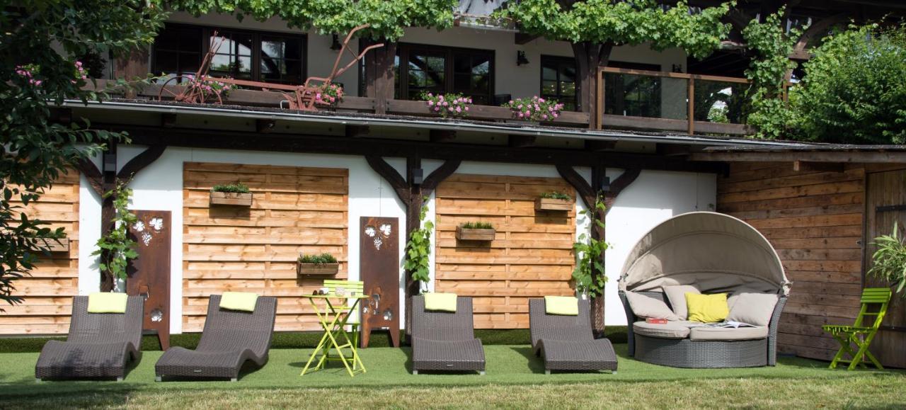 Weinhotel Sonnenschein Ernst Luaran gambar